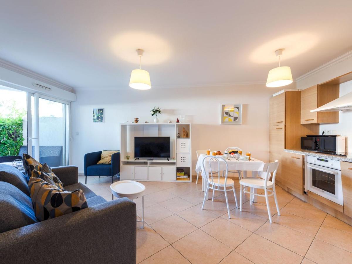Apartment Cap Marine-2 By Interhome Cavalaire-sur-Mer Exterior photo